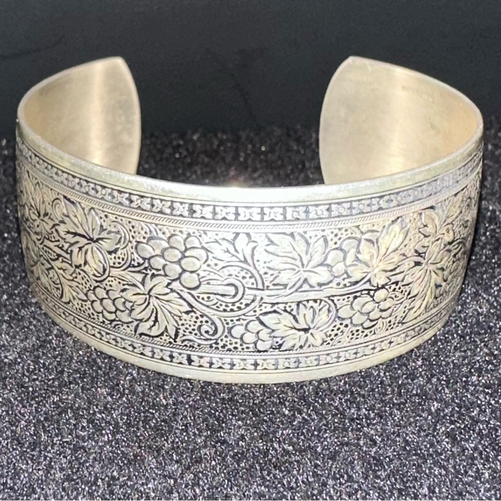 Vintage WEH Sterling Silver Bangle Bracelet